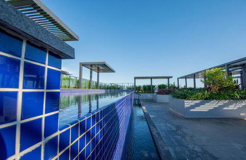 Magnum Serviced Apartments - Australian Directory 23