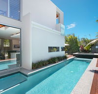 Salt Village Retreat - Australian Directory