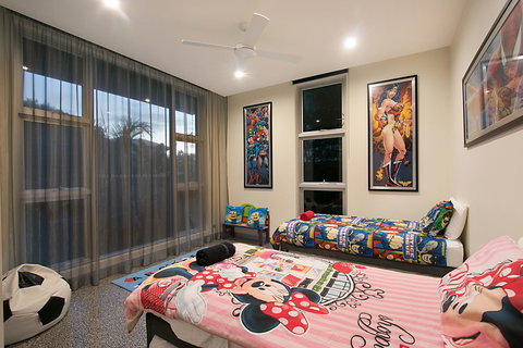 Salt Village Retreat - Australian Directory 6