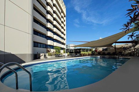 Hilton Darwin - Australian Directory 0