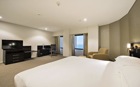 Hilton Darwin - Australian Directory 31
