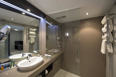 Hilton Darwin - Australian Directory 29