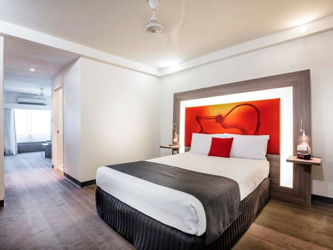 Novotel Darwin CBD - Australian Directory 34