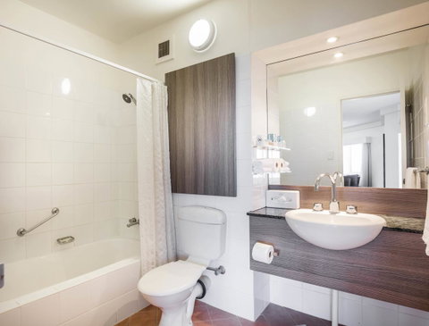 Novotel Darwin CBD - Australian Directory 27
