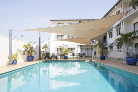 Metro Advance Apartments & Hotel - Australian Directory 1