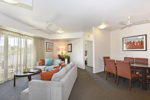 Metro Advance Apartments & Hotel - Australian Directory 5