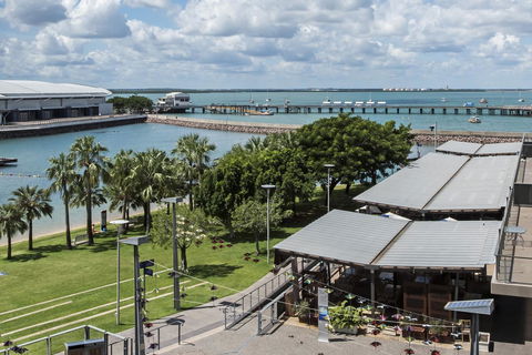 Darwin Waterfront Luxury Suites - Australian Directory 35