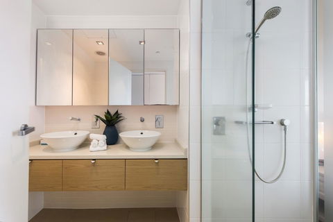 Darwin Waterfront Luxury Suites - Australian Directory 33