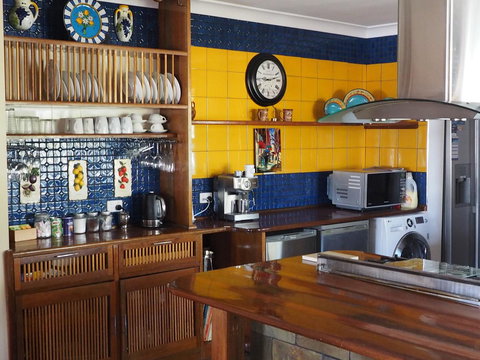 Wilmots On Dixon - Australian Directory 6