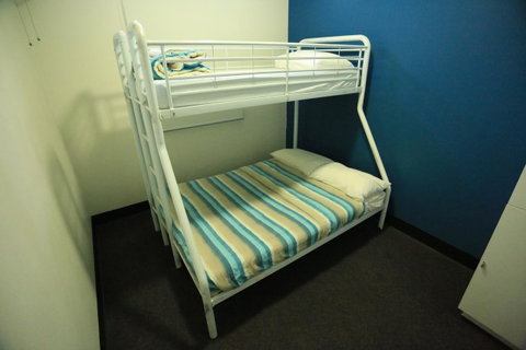 Melaleuca On Mitchell - Darwin YHA - Australian Directory 11