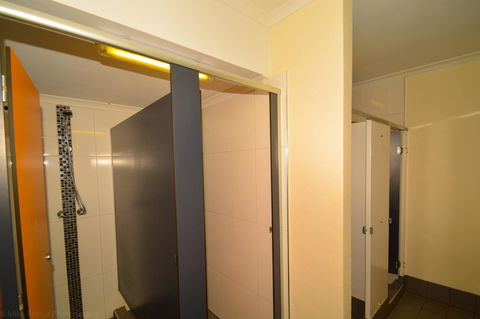 Chillis Backpackers - Australian Directory 11