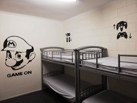Frogs-Hollow Backpackers - Australian Directory 38
