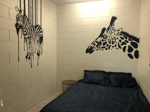 Frogs-Hollow Backpackers - Australian Directory 44