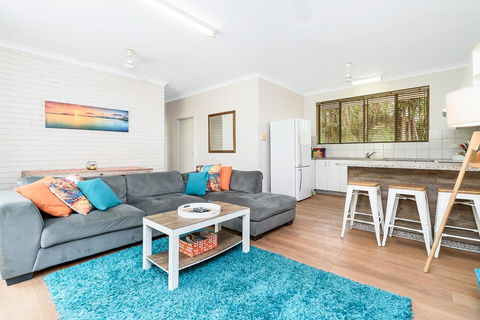 Nightcliff Gem - Your Holiday Retreat - Australian Directory 2