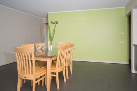 Corrigans Cove - Australian Directory 11