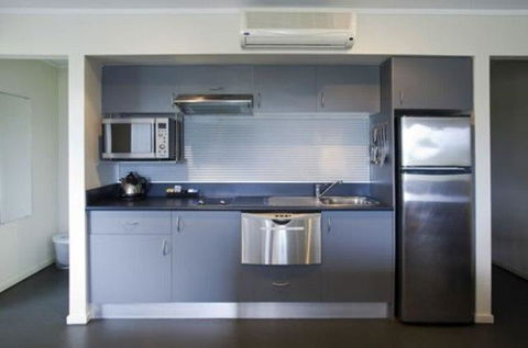 Corrigans Cove - Australian Directory 8