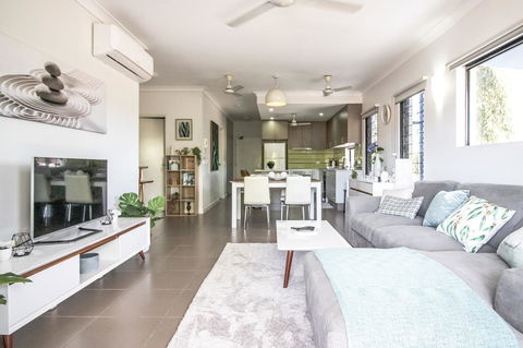 ZEN QUEST - The NOMADS PAD Near Nightcliff Markets & Sunset Foreshore - Australian Directory 1