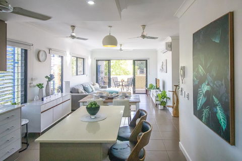 ZEN QUEST - The NOMADS PAD Near Nightcliff Markets & Sunset Foreshore - Australian Directory 23