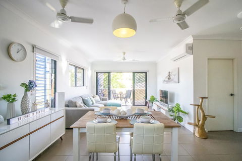 ZEN QUEST - The NOMADS PAD Near Nightcliff Markets & Sunset Foreshore - Australian Directory 0