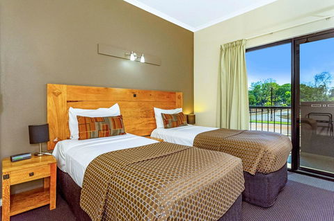 Quality Hotel Darwin Airport - Australian Directory 16