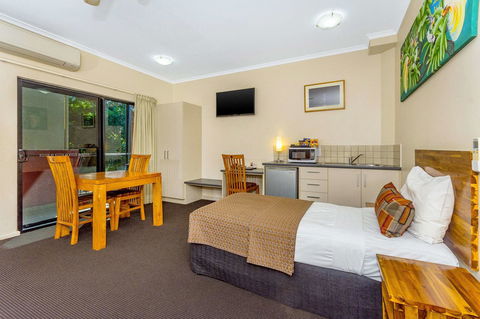 Quality Hotel Darwin Airport - Australian Directory 14