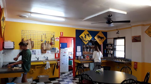Alice\'s Secret Travellers Inn - Australian Directory 28