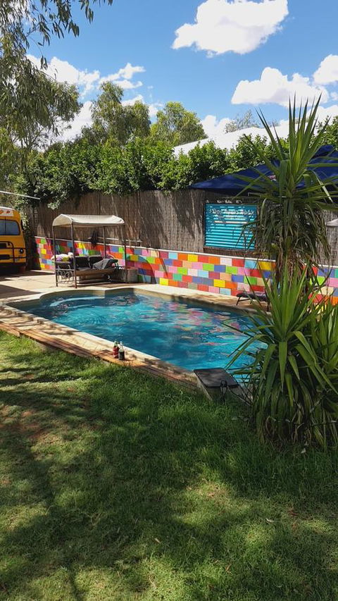 Alice\'s Secret Travellers Inn - Australian Directory 17