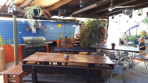 Alice\'s Secret Travellers Inn - Australian Directory 30
