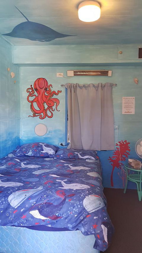 Alice\'s Secret Travellers Inn - Australian Directory 40