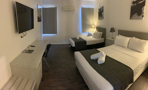 Winnellie Hotel Motel - Australian Directory 0