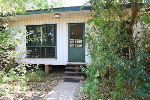 Mount Bundy Station - Australian Directory 10