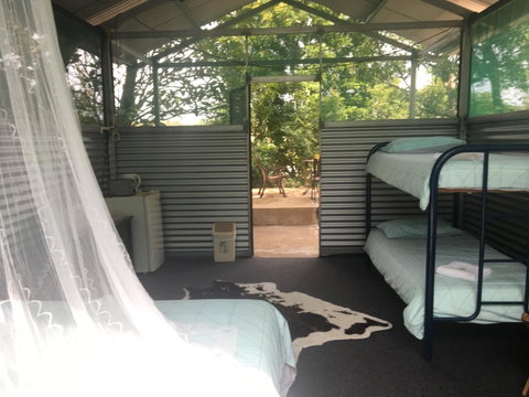 Mount Bundy Station - Australian Directory 14