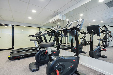 Mantra MacArthur Hotel - Australian Directory 10