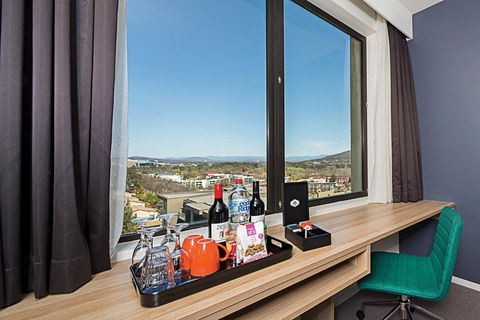 Mantra MacArthur Hotel - Australian Directory 7