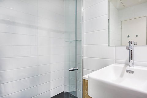 Mantra MacArthur Hotel - Australian Directory 24