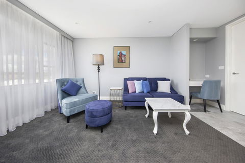 Canberra Rex Hotel - Australian Directory 33