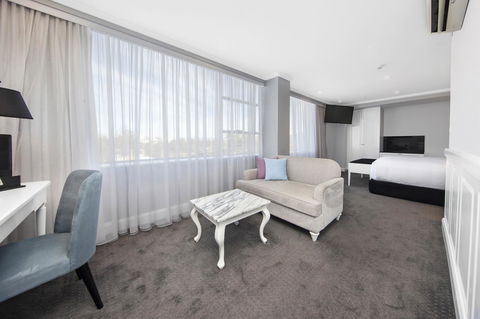 Canberra Rex Hotel - Australian Directory 30
