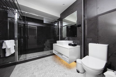 Canberra Rex Hotel - Australian Directory 24