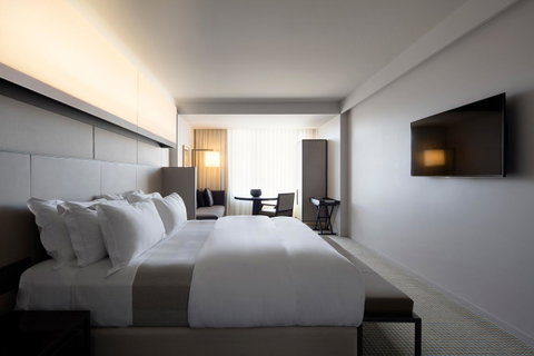 Hotel Realm - Australian Directory 0