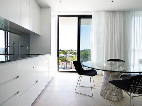 Burbury Hotel - Australian Directory 8