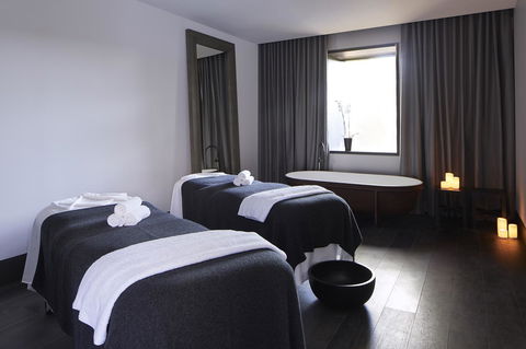 Burbury Hotel - Australian Directory 11