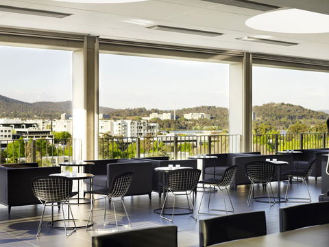 Burbury Hotel - Australian Directory 9