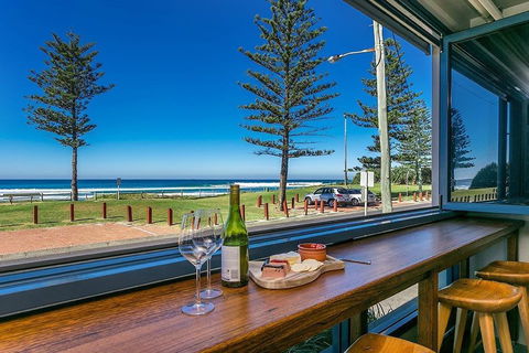 Lennox Holiday Apartments - Australian Directory 37