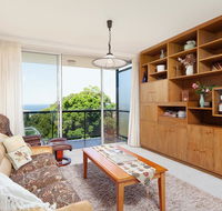 Bondi Apt. for 4 with Panoramic Ocean and Park Views - Australian Directory