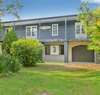 BONNY BEACH HOUSE - Holiday Accomodation with Pool - Australian Directory