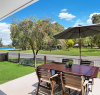 Booker Pde 34 Unit 2 - Pet Friendly -
