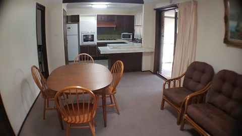 Boondilla House - The Entrance, NSW - Australian Directory 3