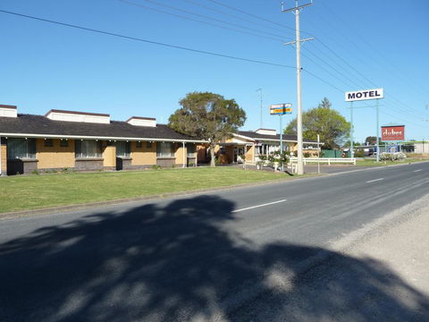 Bordertown Dukes Motorinn - Australian Directory 3