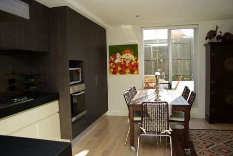 Boutique Stays - Lalique, Elwood Apartment - Australian Directory 0