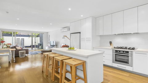 Boutique Stays - Port Haven - Australian Directory 1